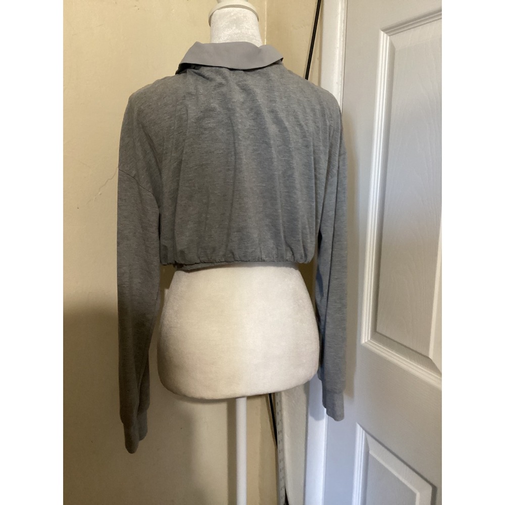 Superdown Gray Cropped Quarter Zip Sweatshirt Wom… - image 3